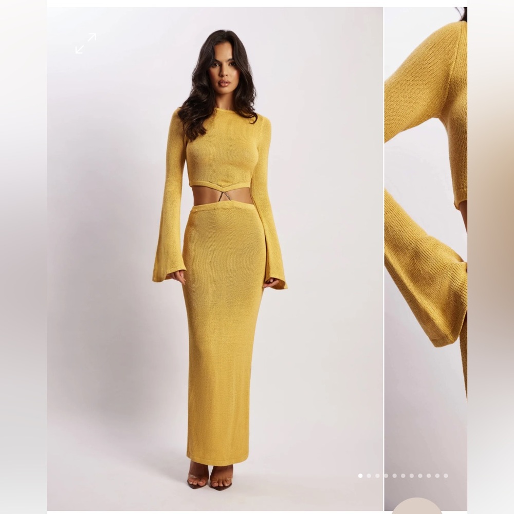 MESHKI ANNA
Flare Sleeve Knit Dress - Yellow